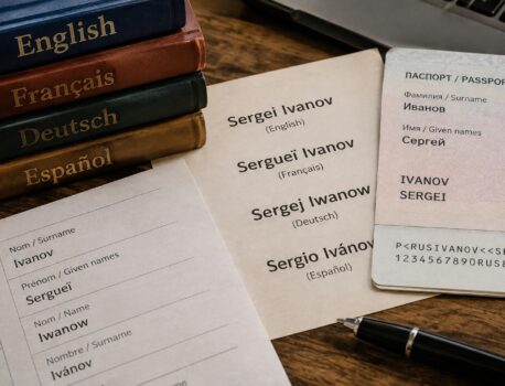Скрытая угроза в паспорте: почему ваша фамилия может стать камнем преткновения за границей